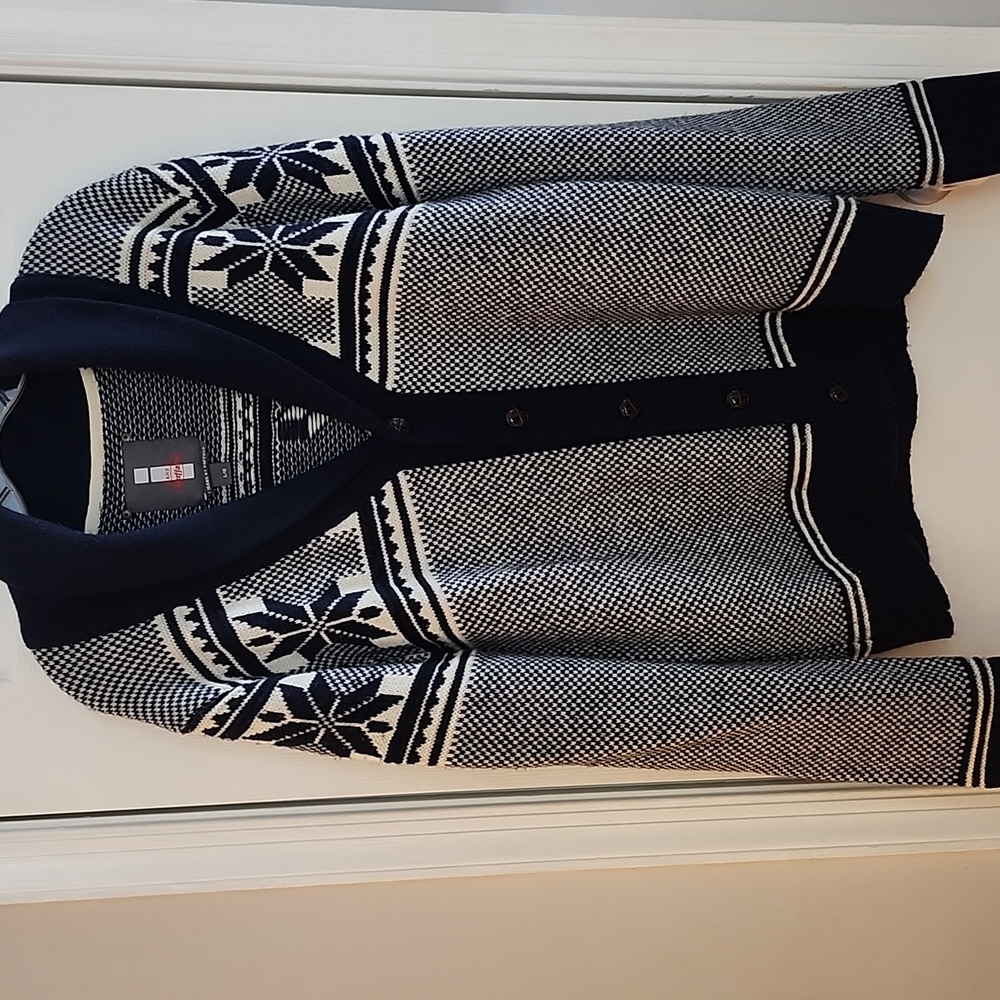 Stylish Blue and White Cardigan